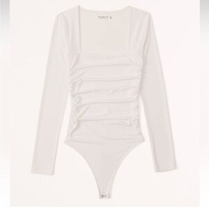 Abercrombie & Fitch soft a&f collection ruched side long sleeve bodysuit